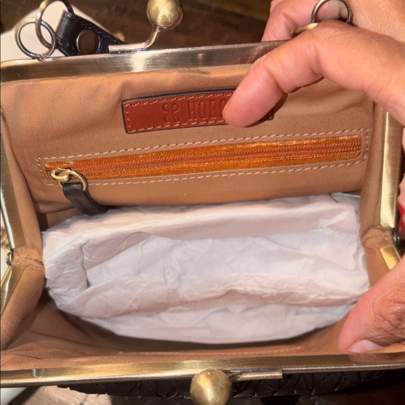 Elegant Black Women's Handbag - Picture 5 of 8